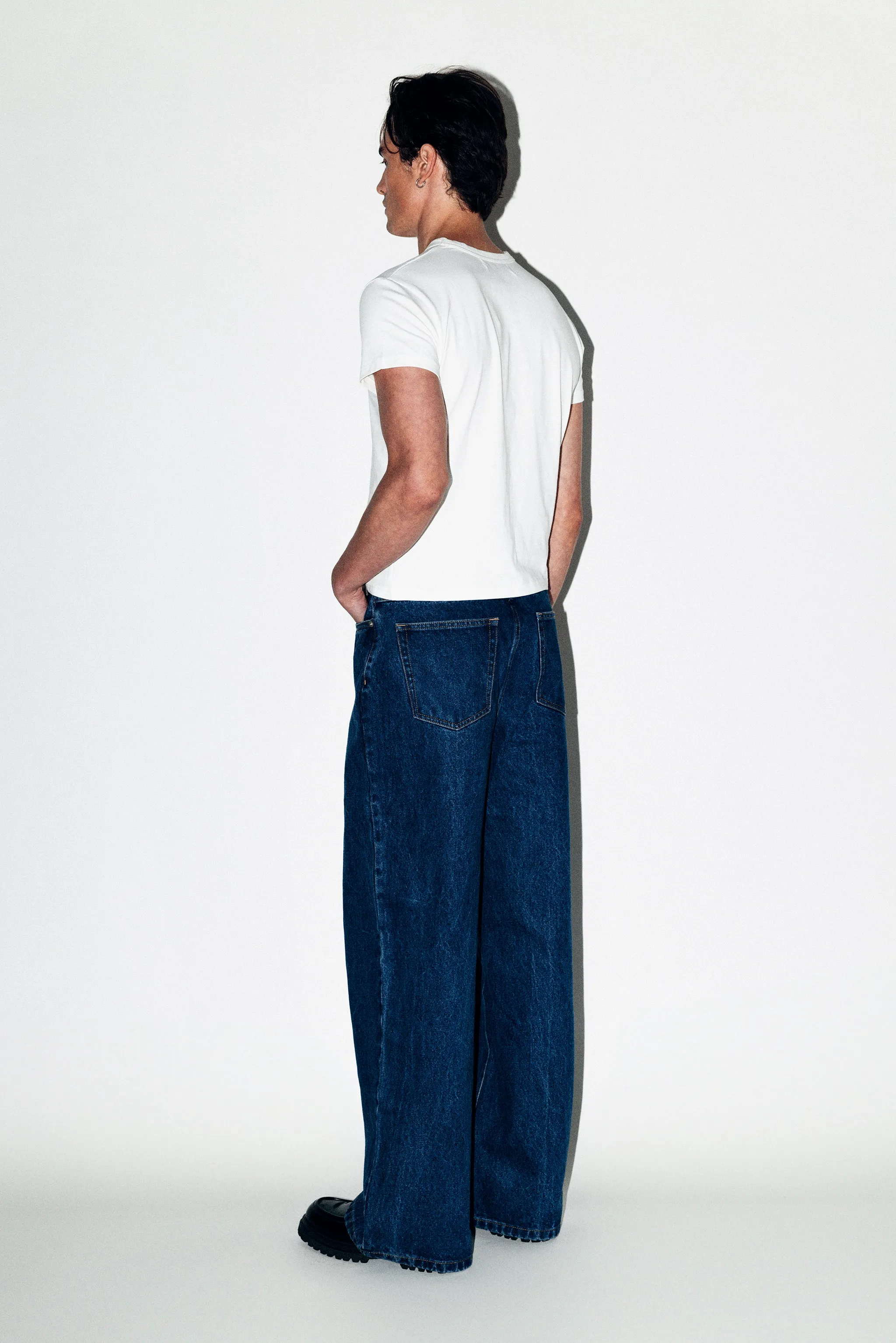 Canon Relaxed Straight-Leg Jeans  |  Indigo