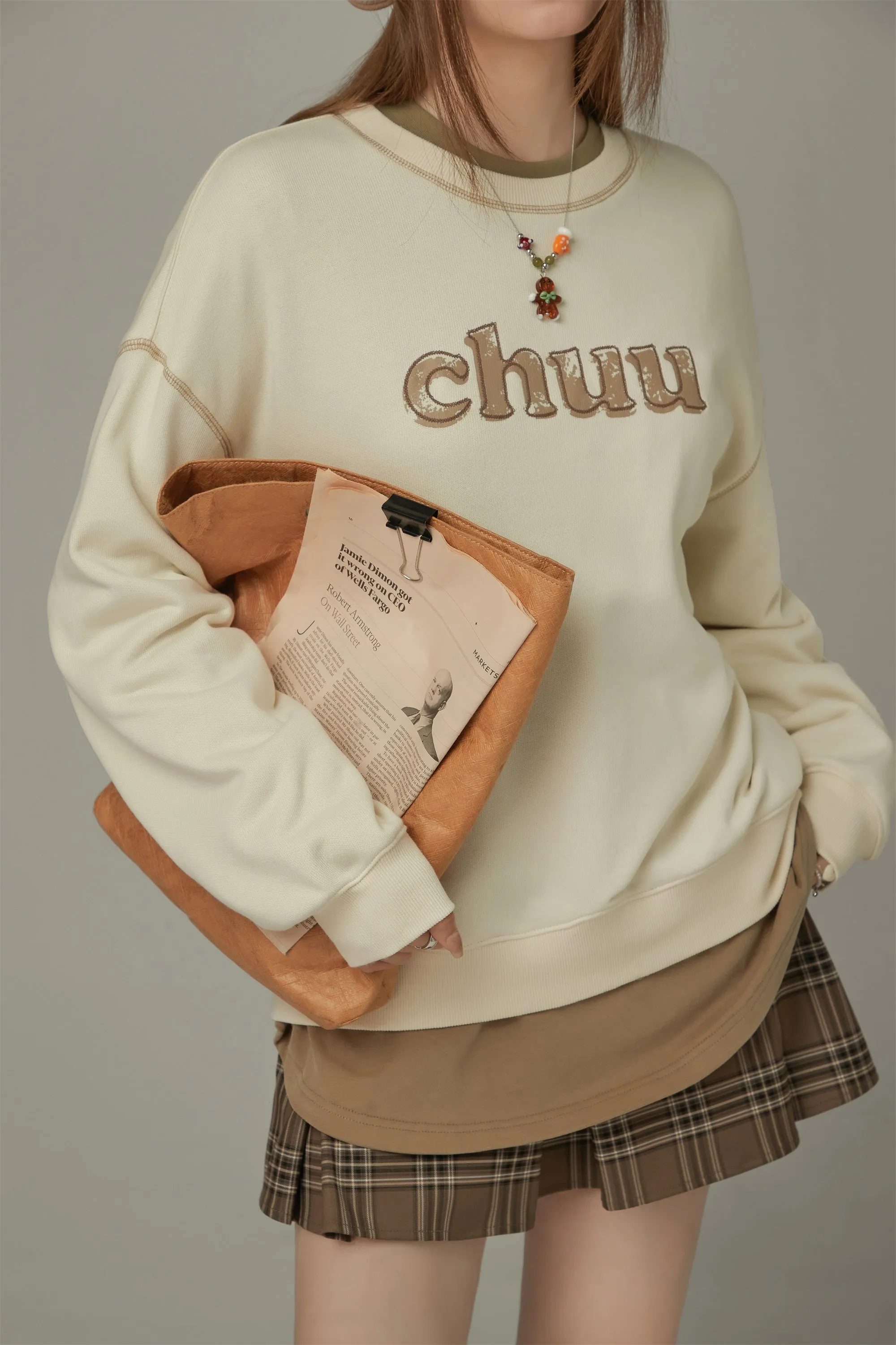 Color Logo Stitch Loose Fit Sweatshirt