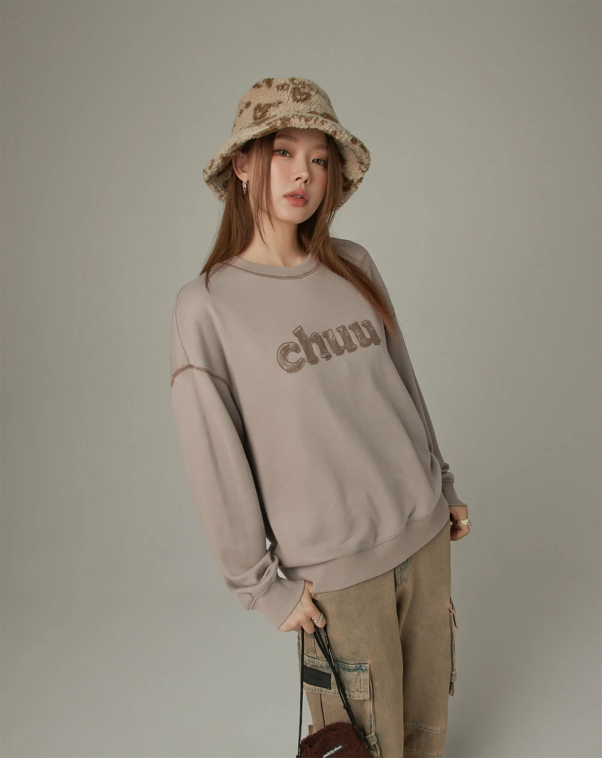 Color Logo Stitch Loose Fit Sweatshirt