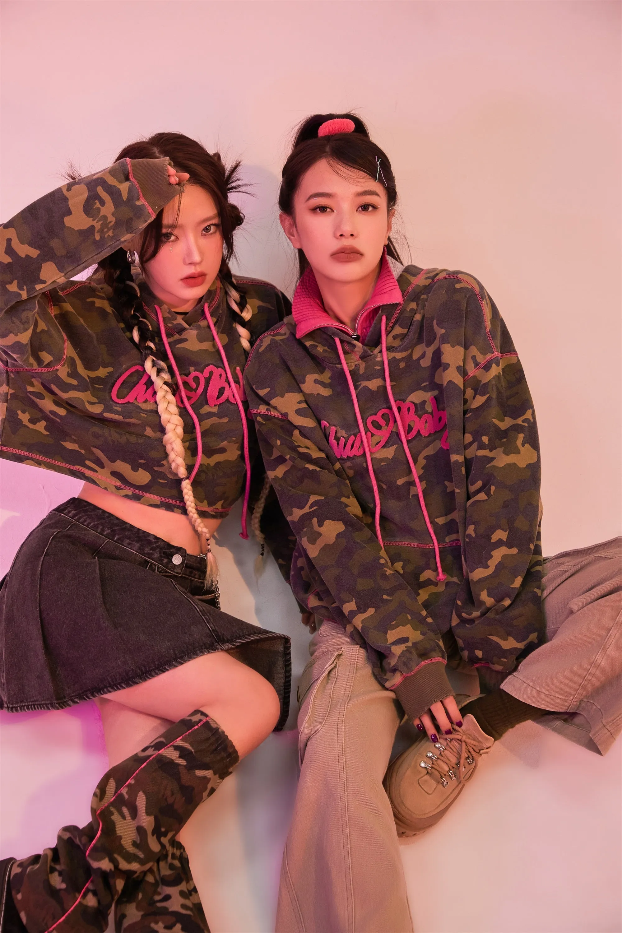 Moving On Hot Girl Camouflage Loose-Fit Hoodie