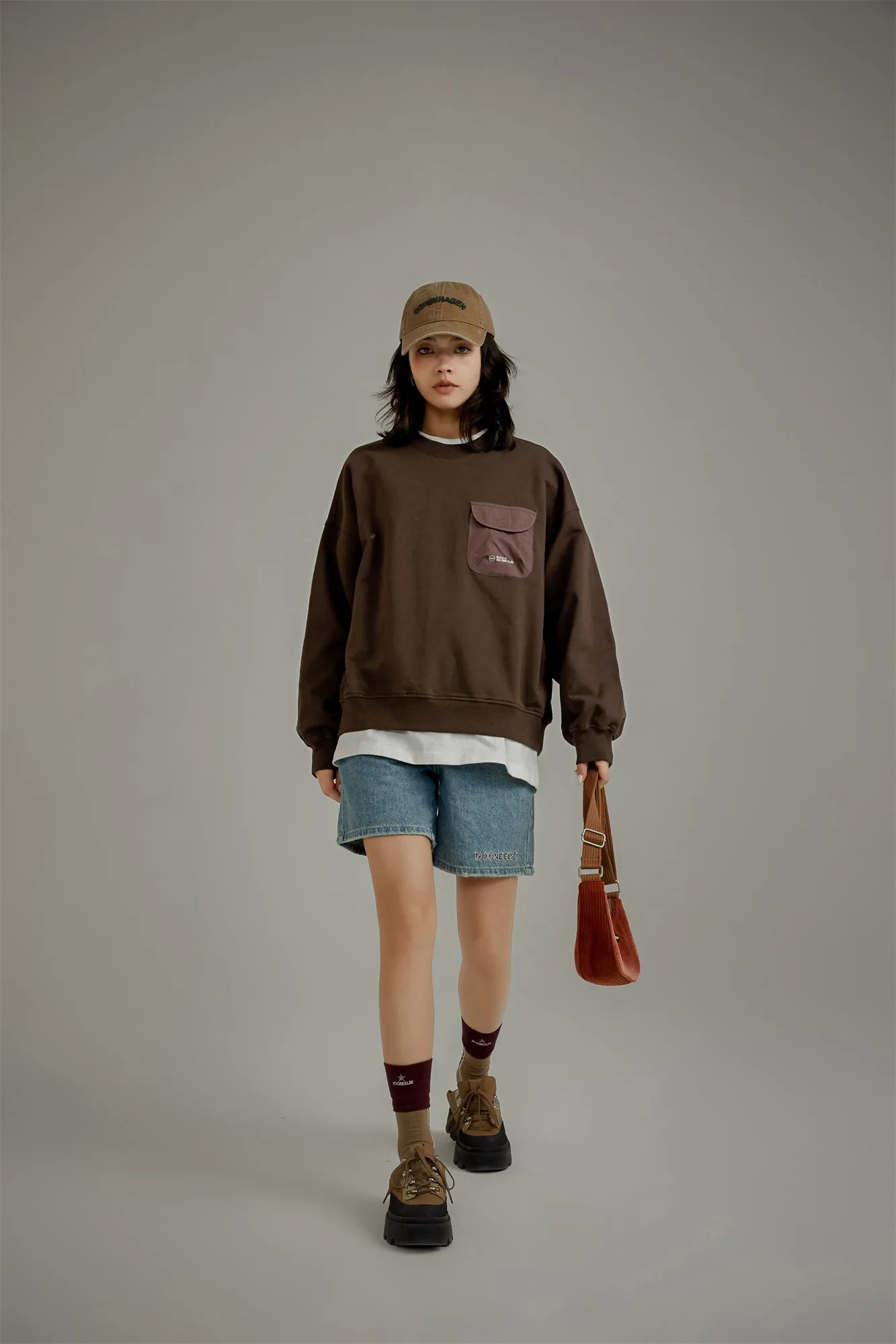 Pocket Loose Fit Sweatshirt